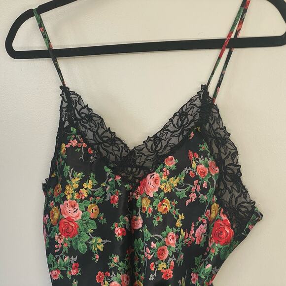 Victoria's Secret Gold Label VTG spagghetti Strap Cropped Cami floral Small - Picture 9 of 10